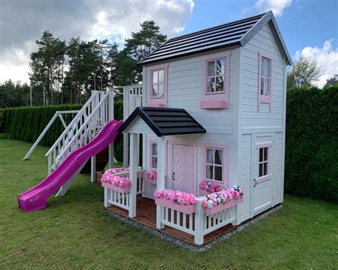 Playhouse .
